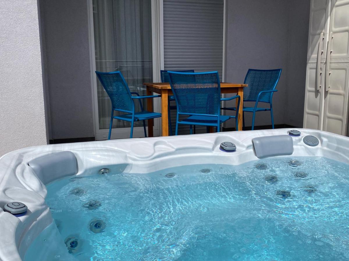 Astramaris Znjan Apartment Split Ngoại thất bức ảnh